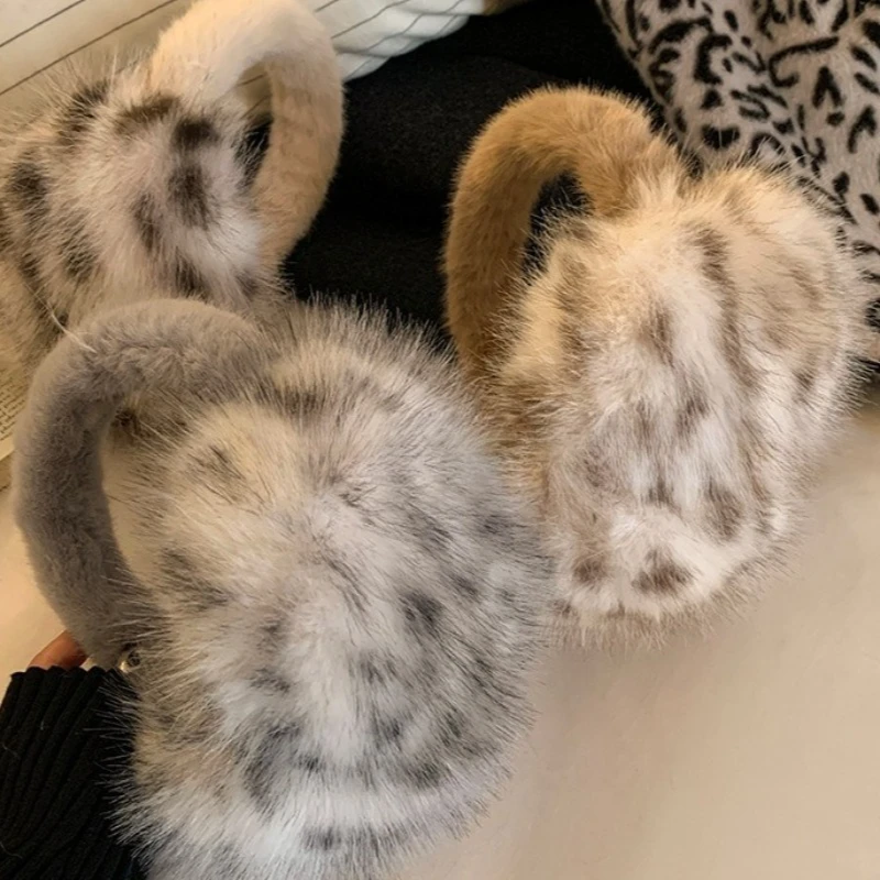 

Корейские плюшевые меховые наушники с леопардовым принтом, женские модные универсальные утолщенные наушники, зимние ветрозащитные теплые велосипедные наушники