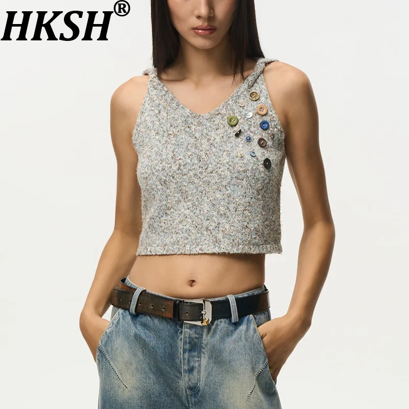 

HKSH Women's Chic Short Vest V-neck Sleeveless Buttoned Versatile Elegant Casual Sexy Knitted Tank Top New Spring Summer HK20312