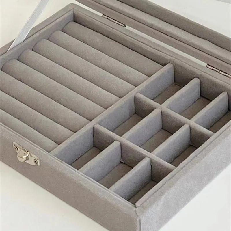 Joyero De terciopelo a prueba De polvo, caja De almacenamiento para anillos, vitrina, bandeja organizadora De Joyas para mujer, pendientes, Joyeros