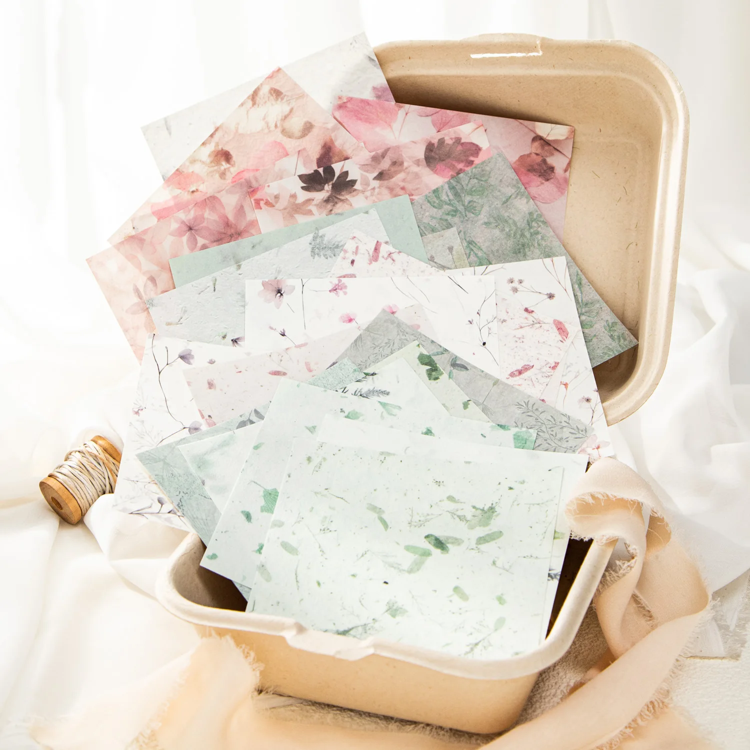 30pcs/pack Grass Scent Series Paper Pad Texture Background Journal Base Supplies Nature Style DIY Cute Decoration