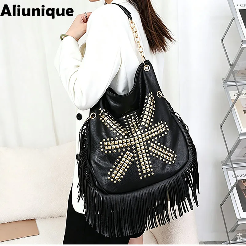 New Rivet Fringe Shoulder Bag Fashion Punk Motorcycle Handbag Large Capacity Women Chain Crossbody Bag Casual LadyTote Purse