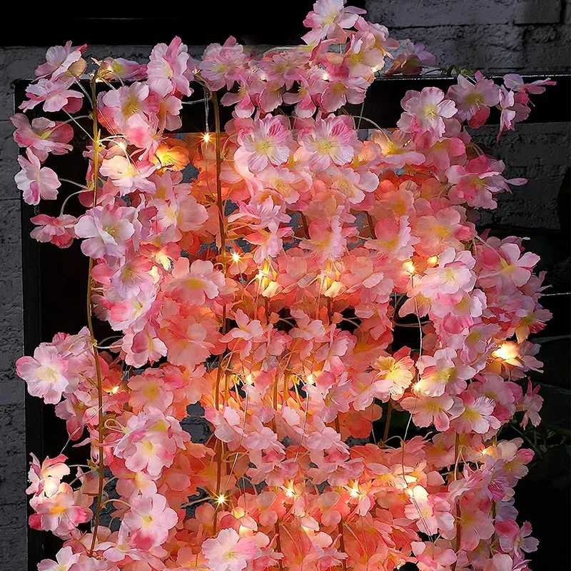 Рисунок 4 - Романтические гирлянды с вишневым цветом