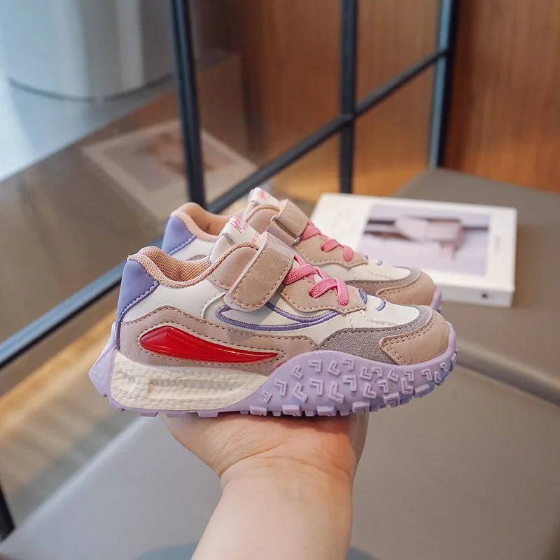 Scarpe da papà sportive per bambini 2024 primavera e autunno nuove scarpe Casual da ragazzo in pelle di moda in pelle marea