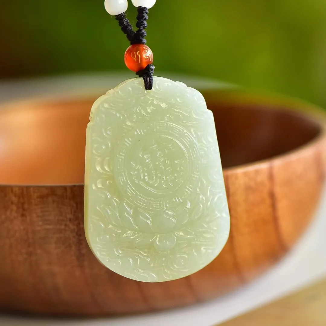 Exquisite Hetian Jade Zodiac Rooster Pendant Jewelry 1131#