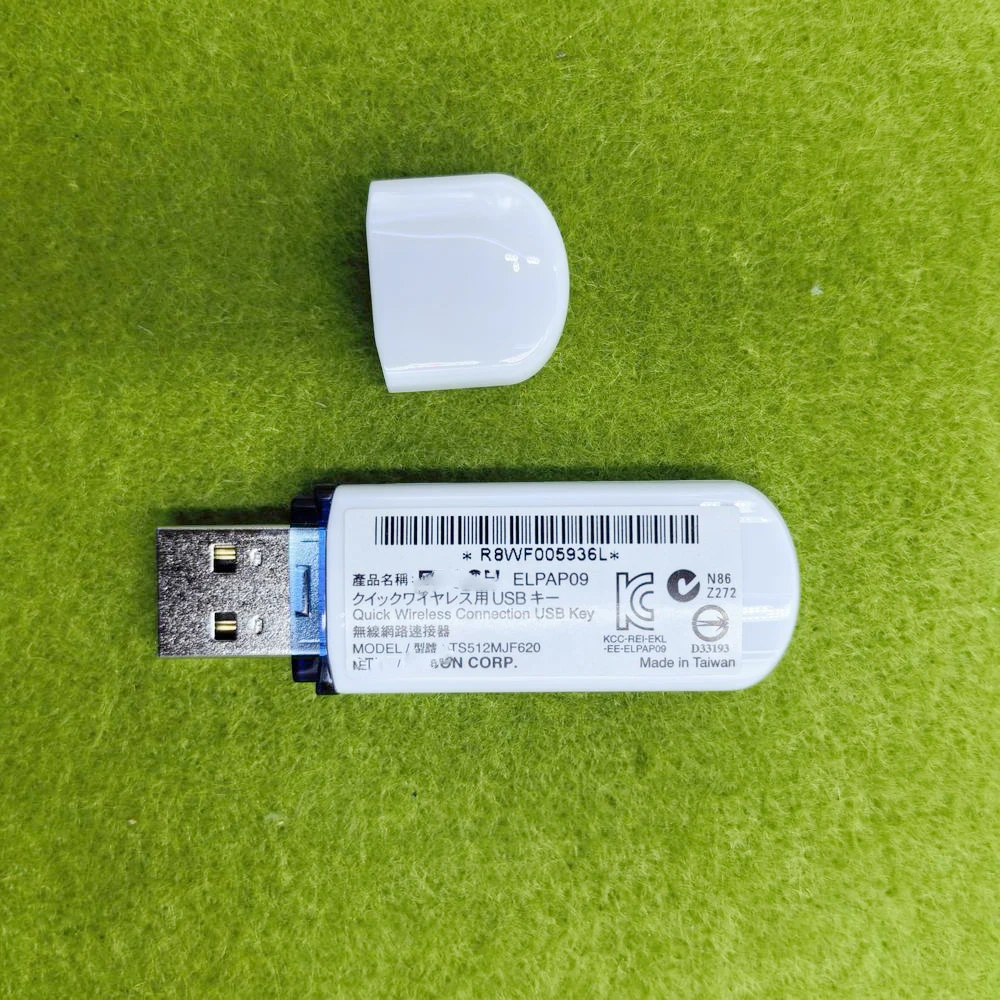 Original Quick Wireless Connection USB Key ELPAP09 For EX5260 EX5240 EX9200 Pro EX9210 PowerLite ProCinema 4855W PROJECTOR
