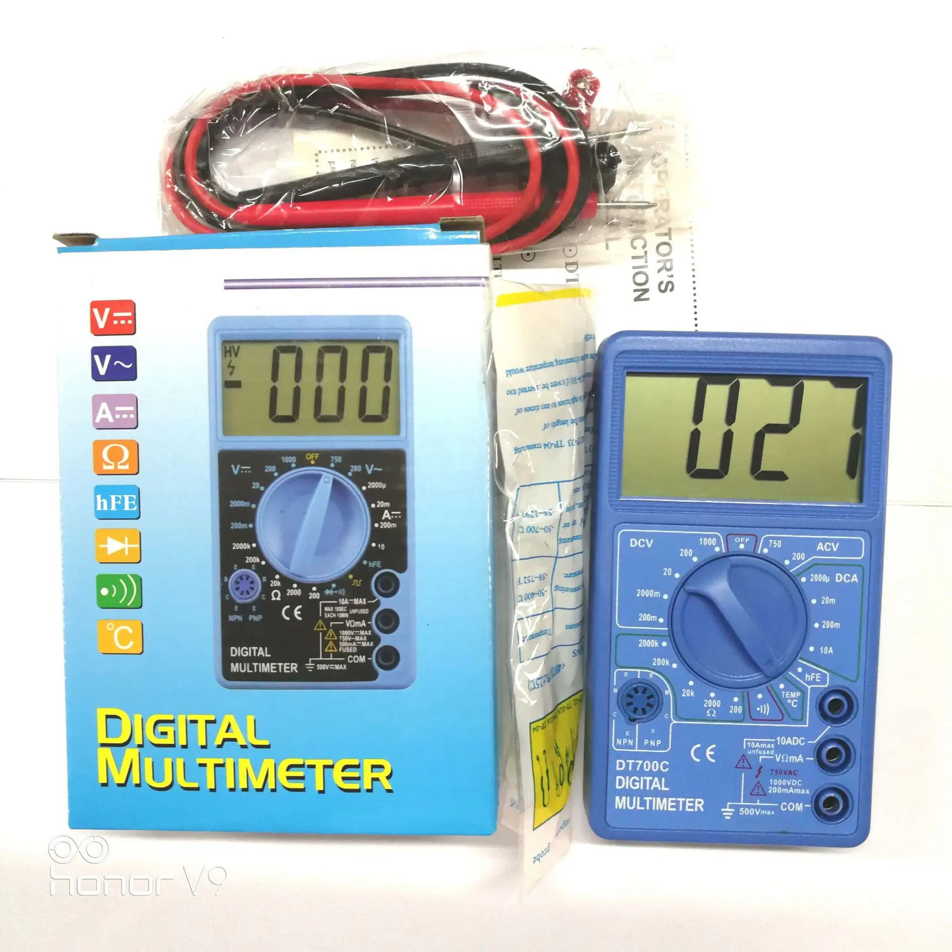Convenient digital multimeter DT700C large screen display measurable temperature on-off detection buzzer function