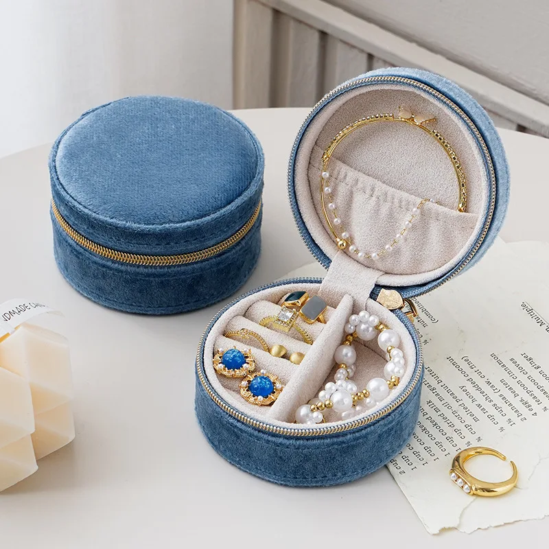 Round Velvet Jewelry Box Travel Earrings Necklaces Rings Storage Box Portable Compact Zipper Jewelry Organizer Display Case