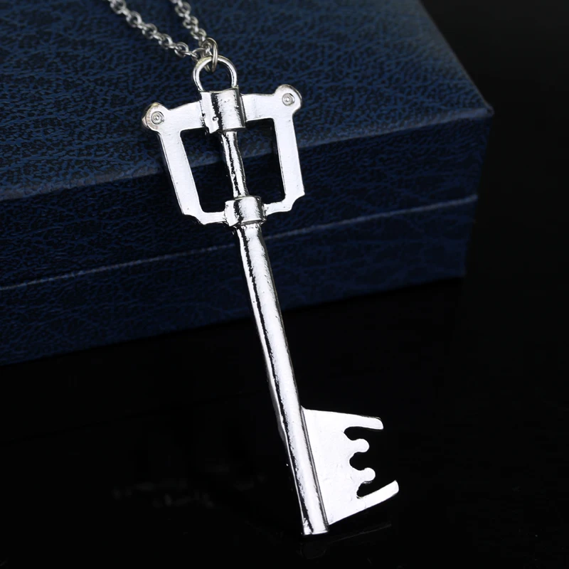 Game Kingdom Hearts Chain Pendant Necklace Sora Key Keyblade Crown Charm Statement Choker Necklace Women Men Jewelry Cosplay