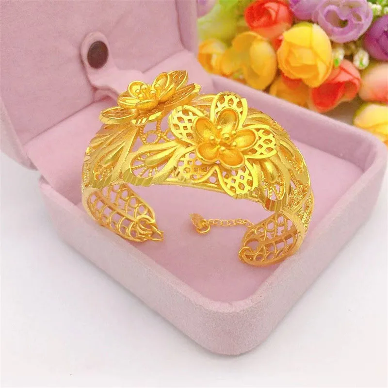 

New 24K Gold Plated Women's Flower Bracelet Open Large Flower Wide Bracelet CHD21142