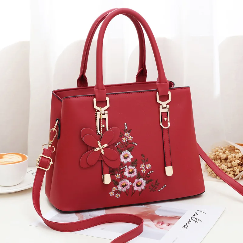 

Luxury Handbag Fashion Embroidered Large Capacity Soft Leather Women Shoulder Crossbody Bag Leisure Designer Ladies Handbag