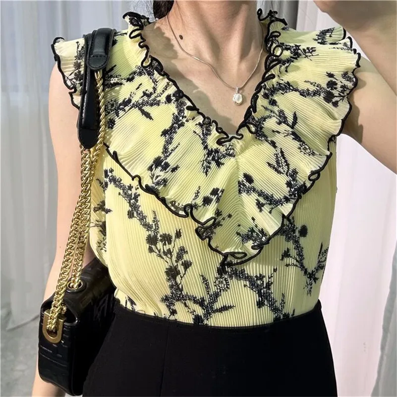 Sommer 2024 Damen Tops Chiffon Design Sinn gelben Druck sexy V-Ausschnitt gekräuselt ärmellose leichte Weste schicke Hemden Blusen