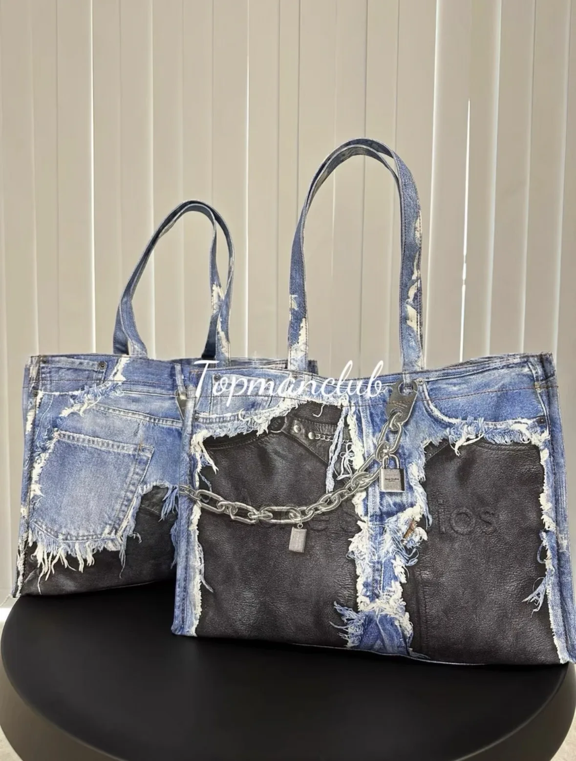 AC silver chain blue denim fake two-piece Dahao printing Yawen relief handbag