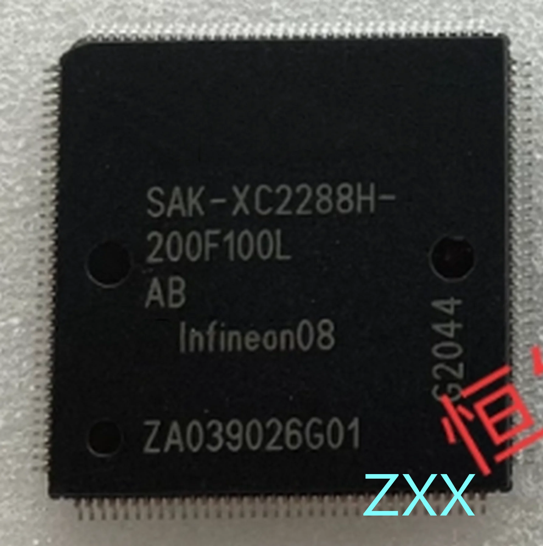 

1PCS New SAK-XC2288H-200F100L QFP