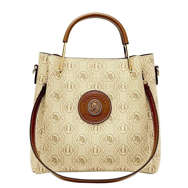 Elegant Simple Clutch Mini Bag With Unique Letter Logo Vintage Inspired For Casual Women Outings