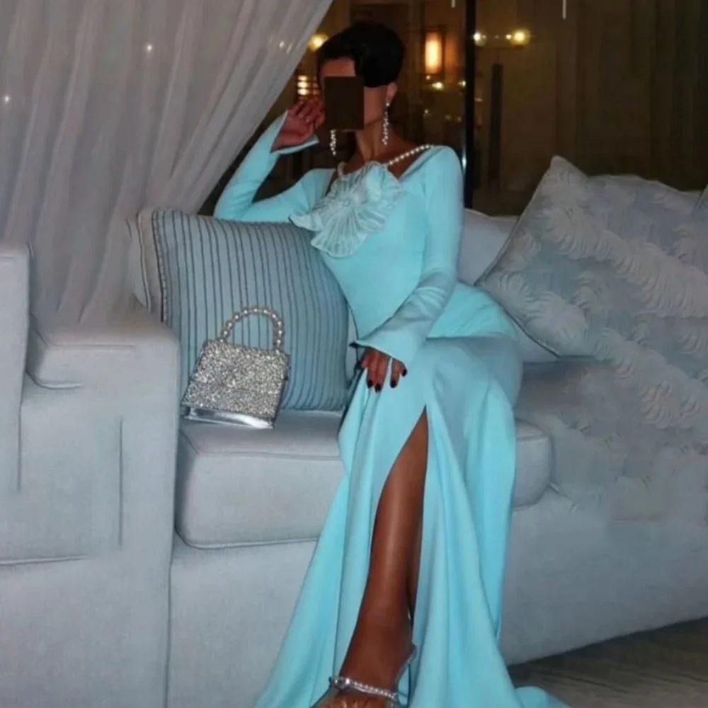 Maßgeschneidertes, exquisites Blumen-Abendkleid, bezauberndes Meerjungfrau-Abschlussballkleid mit quadratischem Ausschnitt und langen Ärmeln, Partykleid فسات Sierra