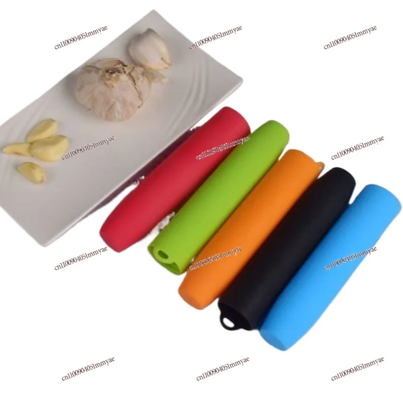 

Peel The Garlic Skin and Seal The Bottom. Automatic Peeling and Pressing Head. Garlic Clove Silicone Peeler. Home Kitchen Gadget