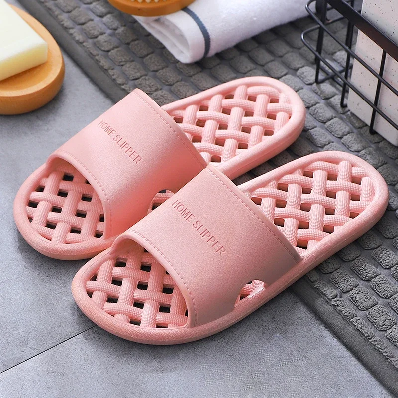 2025 Hot Seller Anti Slip Home Bathroom Hotel Slipper Women Bathroom Indoor Winter Shower Water Leakage Quick Drying Toilet Shoe