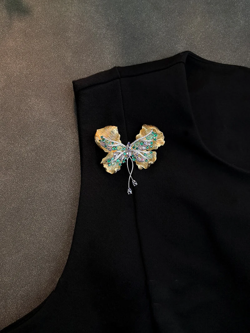 French vintage brushed butterfly brooch premier blazer coat pin accessories