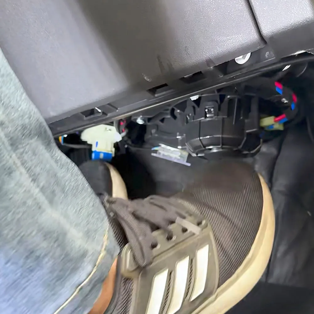 For BAW 212 Explorer 01 Pickup 2026 Passenger Side Wire Bottom Plate Original Scan Data Molding No‑Damage Installation