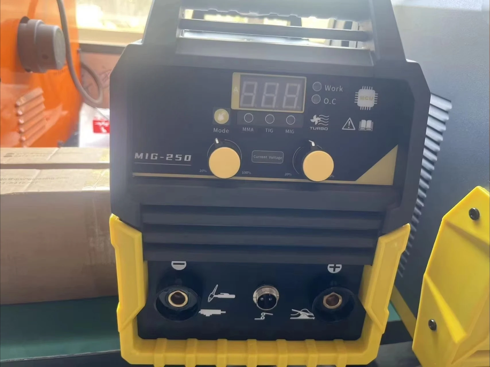 Welding Machine for China 4800W 220V 3 in 1 DC Inverter, Handheld MIG/TIG/MMA Gasless, 3-15mm Thickness, 5.1kg