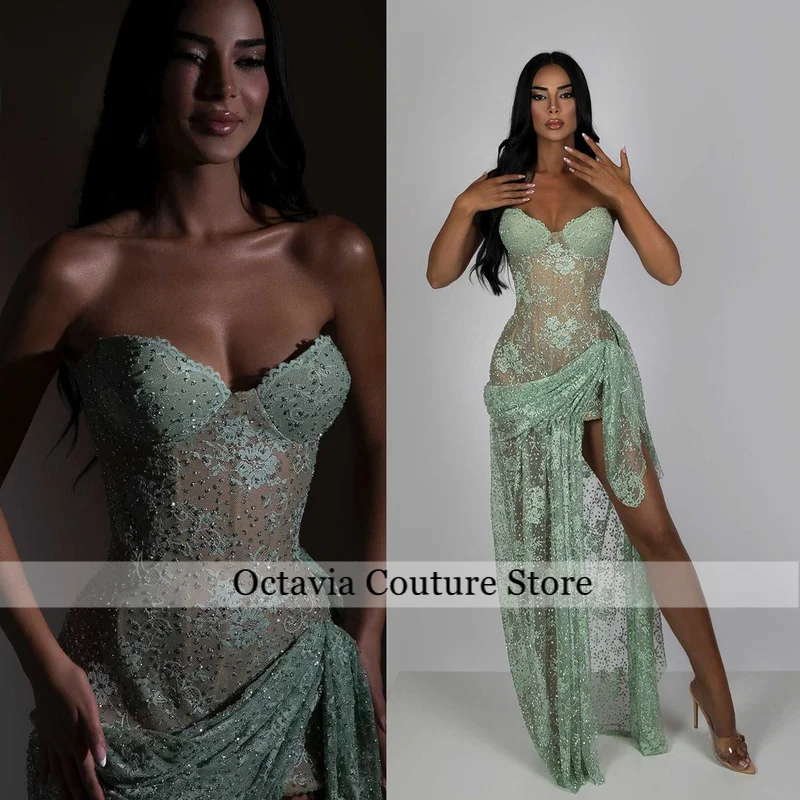 Attractive Sweethea…