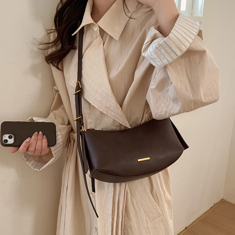 

Корейская модная нишевая сумка через плечо 2026 года, новинка, высококачественная, для женщин, маленькая сумка-кроссбоди для шопинга и вечеринок