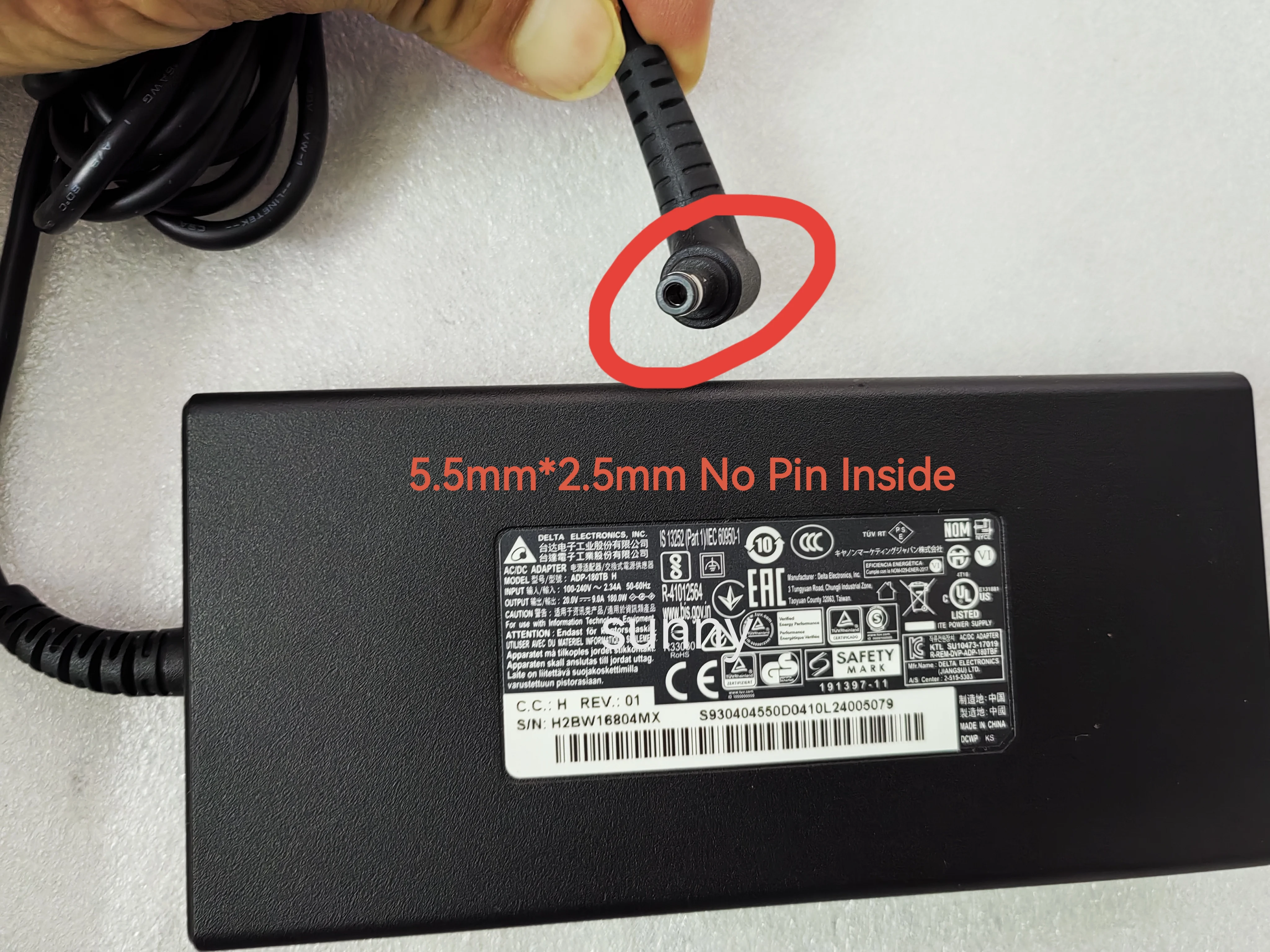 NEW OEM Delta 20V 9A ADP-180TB H(5.5mm*2.5mm) 180W AC Adapter For Eluktronics MECH-17 G1R G1Rx.N950KP6 N970TF.Prometheus XVII