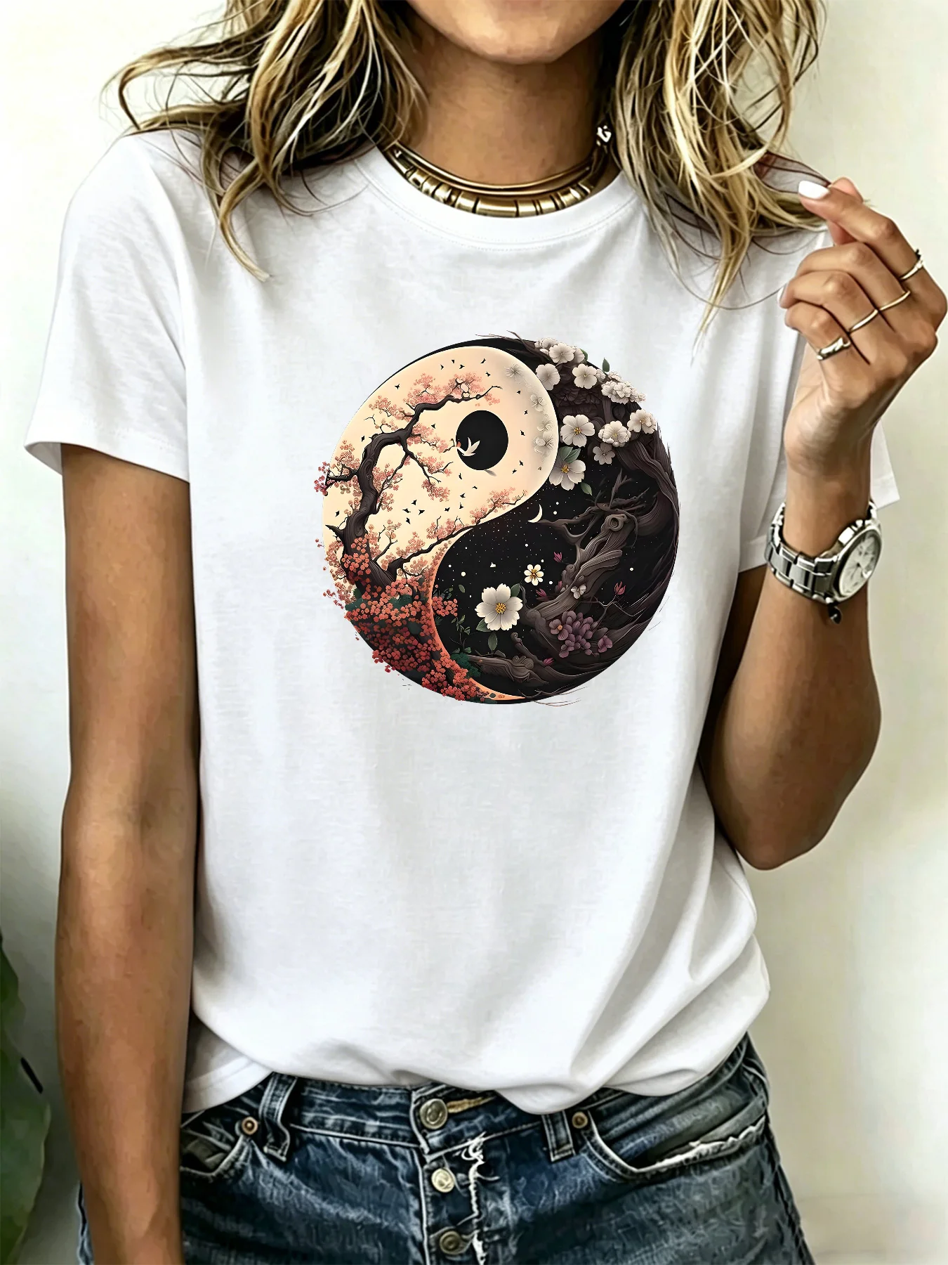 180g pure cotton T-shirts Plus-size women's , comfortable and soft with unique pattern design that is fashionable and trendy