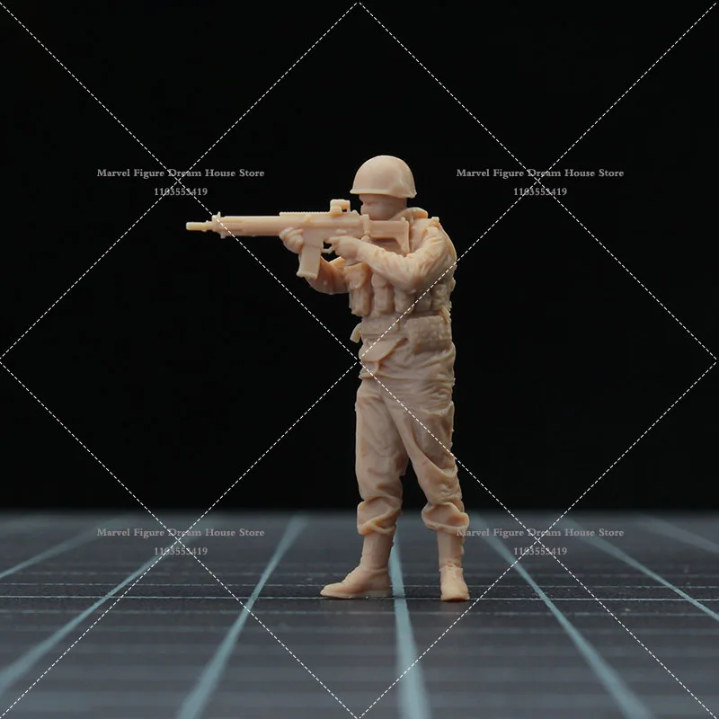 1/64 1/43 Skala 3D-Druck Harz Miniatur Szene Zubehör Puppe Weißes Modell Unpanited Russische Soldaten Mini Actionfigur