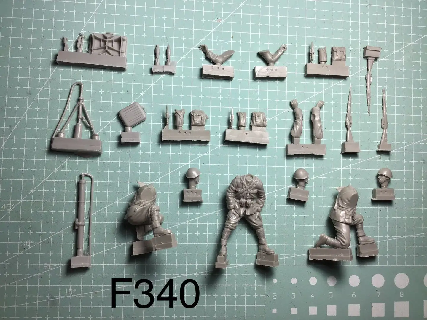 1/35  Resin Model Figure GK， Unassembled and unpainted kit