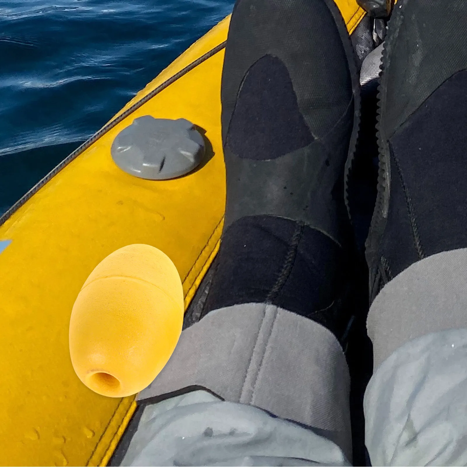 2Pcs Kayak Anchor Drift Brake Buoy Set 4x2.6 Inch Oval Water Float for Yachts Boats Marine Vessels Rope Floats Marine Buoy
