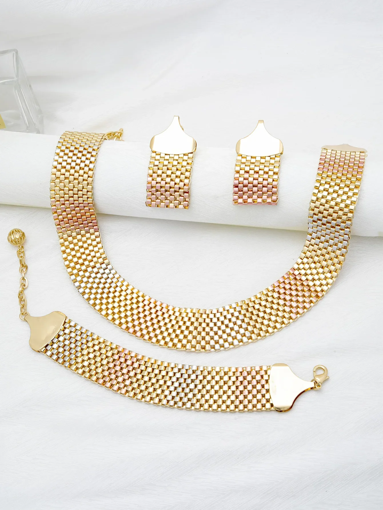 4PCS Italy 18K Gold Plated Jewelry Sets Woman Classic Tricolor Design Necklace Earrings Bracelet Fashion Party Set Jewelry