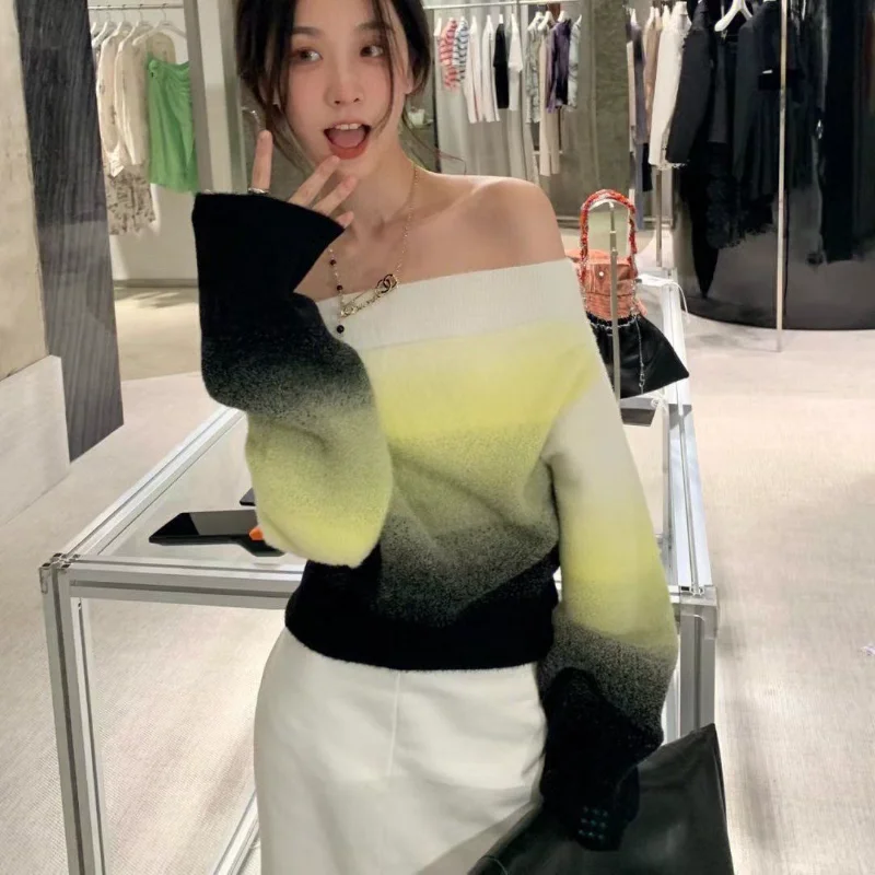 Women's Sweater Retro Long-sleeved Autumn Winter Gradient One-shoulder Pullover Lazy Loose Style Top