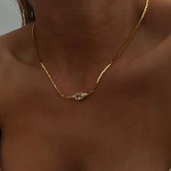 Retro Stainless Steel Creative Chain Necklace for Women Charm Shiny Square Crystal Pendant Necklaces Wedding Jewelry Gifts