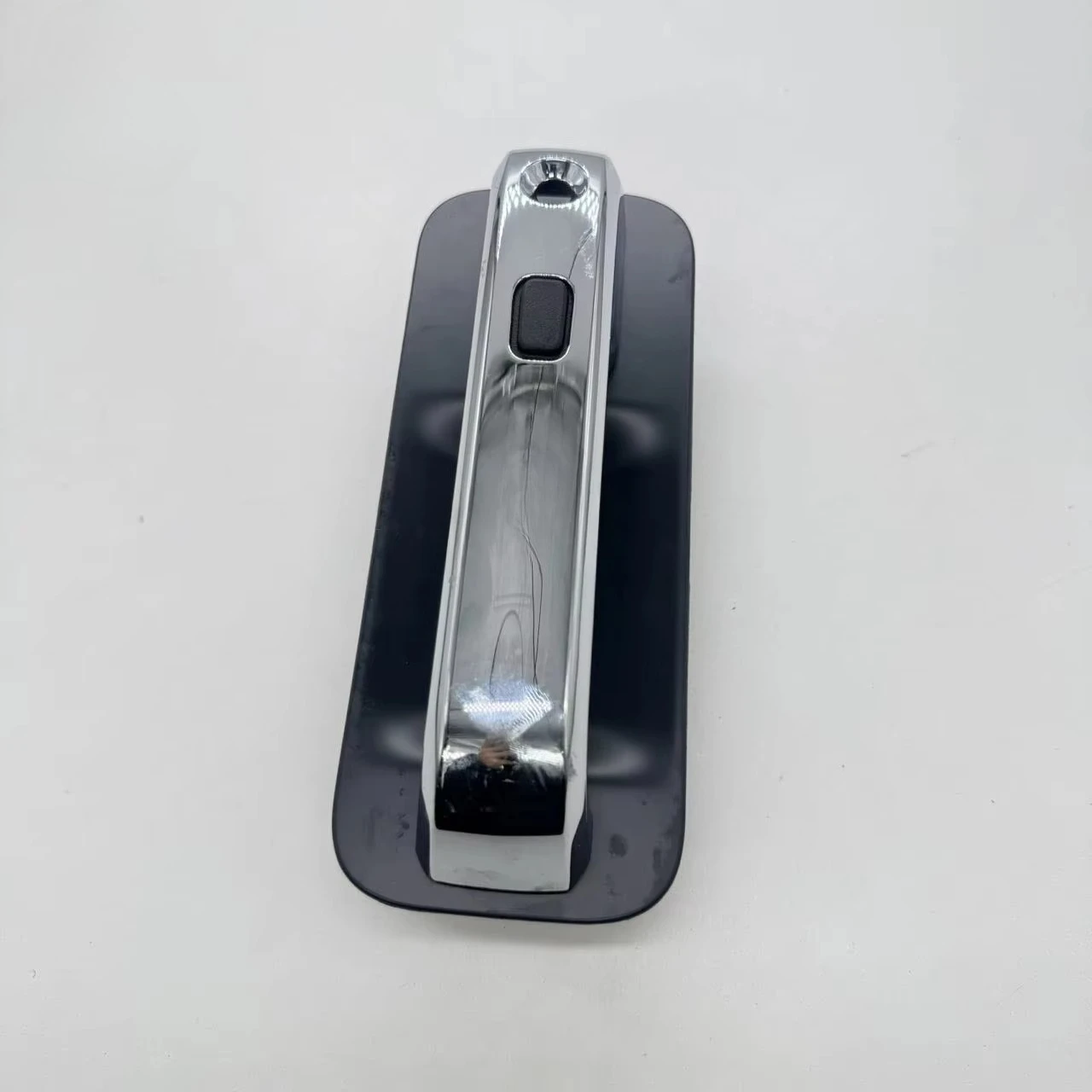 Hot-selling Left-front Door Outer Handle Electroplated Inductance Car Door Handle Outside Handle for Ford F-150 F-150Lobo