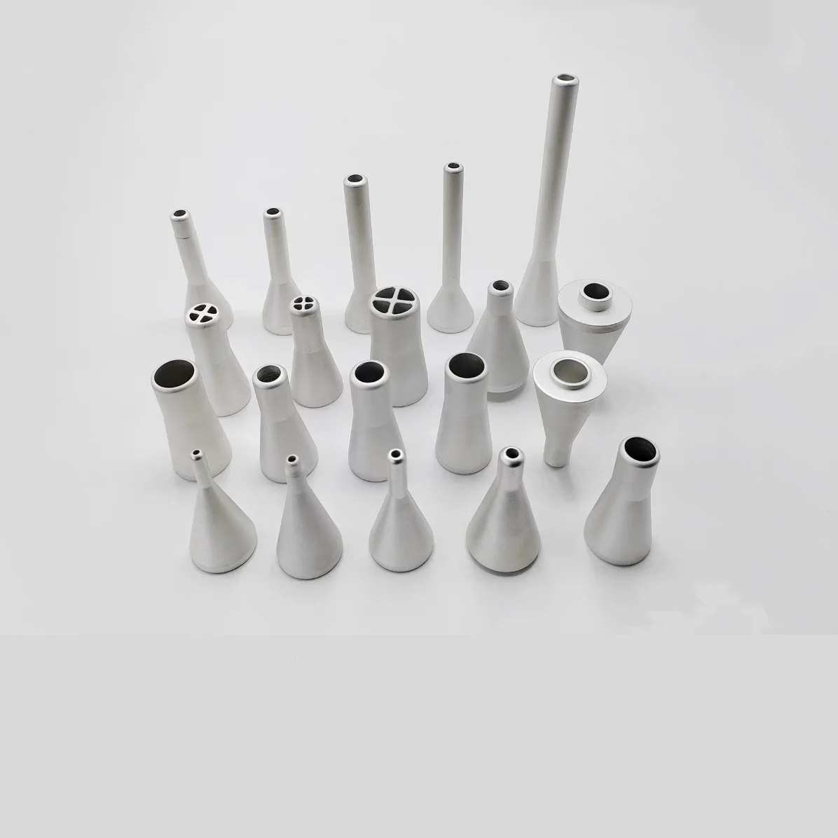 buse-a-souder-a-ondes-selectives-buse-a-souder-selective-buse-a-bouche-ronde-et-plate