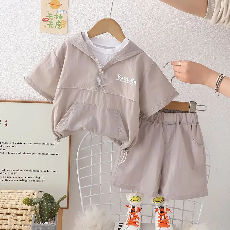 Children's Summer Baby Set 2024 New Boys Slim Clothes Handsome Sunscreen Summer Wear Short Sleeve Hoodie+ ShortsTwo Piece Set