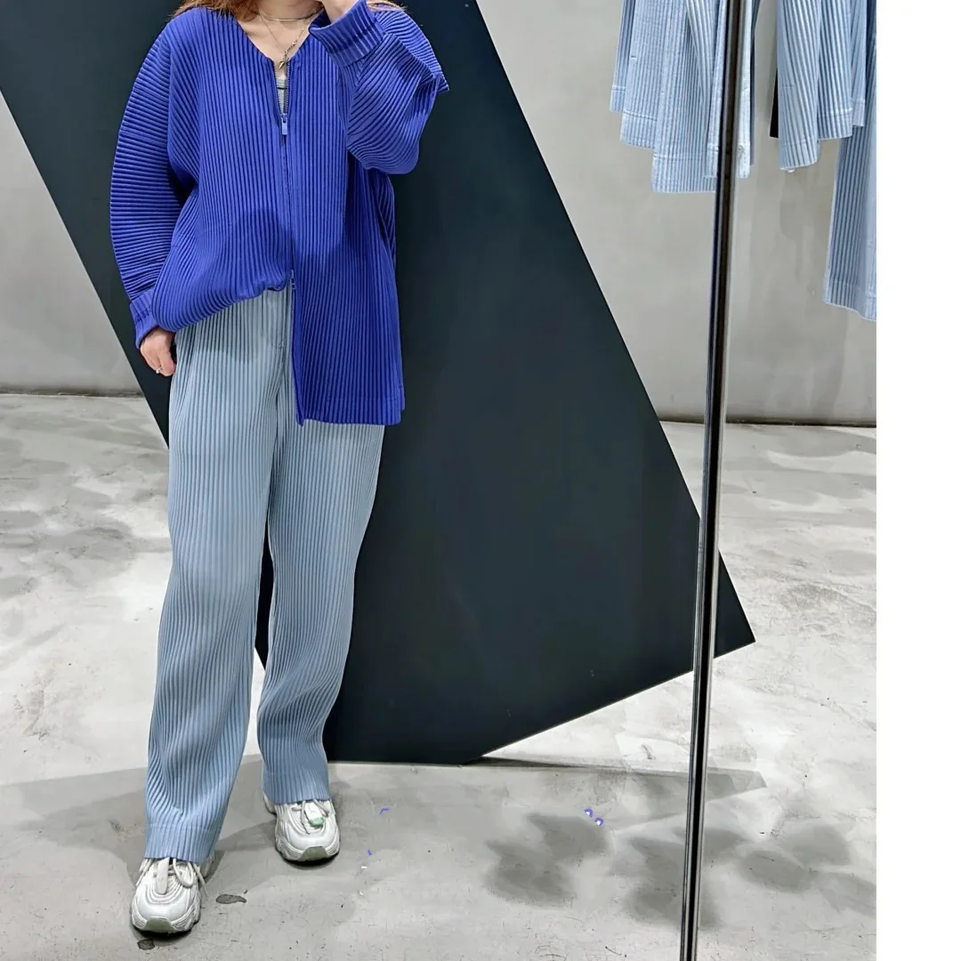 Miyake Spring Autumn Winter 2025 Men's Pleated Crew Neck Jacket Pleated Casual Long Sleeve V-Neck Plisse Zipper Jacket Men