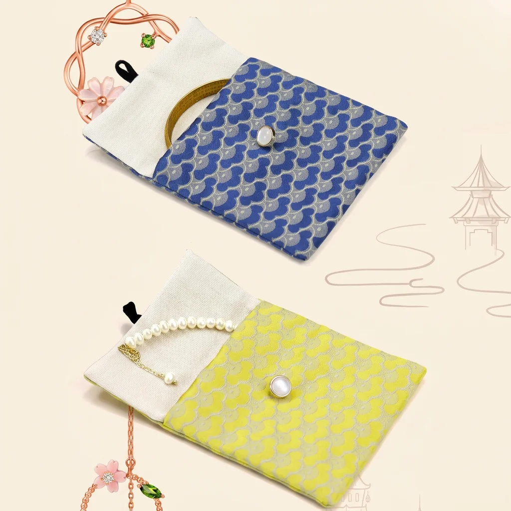 Double Layer Cloth Thick Pouch Jewelry Packaging Bag Vintage Chinese Cloud Pattern Bracelets Bangles Prayer Beads Storage Bag