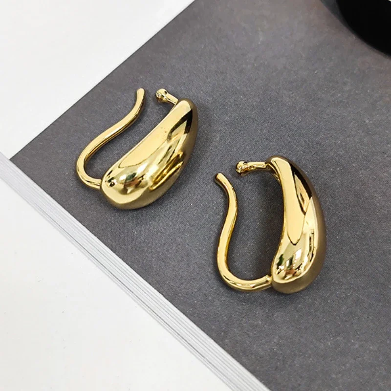 Fashion Jewelry Popular Style Metal Gold Color Clip Earrings For Women Party Gifts Simply Design Ear Accessories Hot Sale