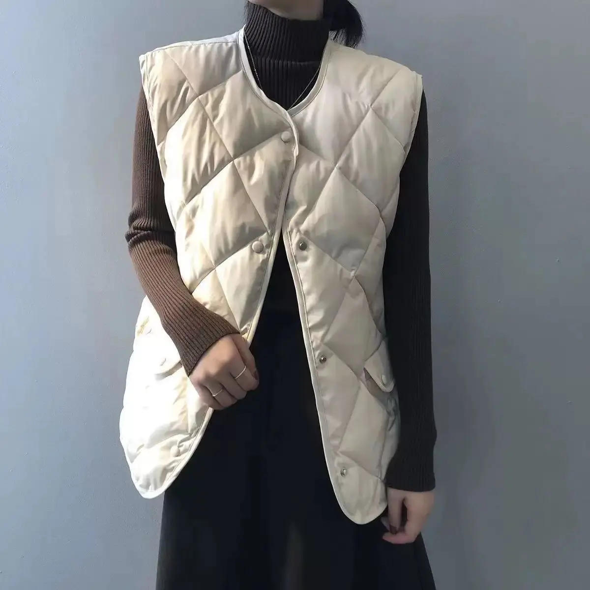 Autumn Winter Quilted Cotton Vest Women Sleeveless O-neck Loose Padded  Waistcoat Single Breasted Casual Ultralight Outwear