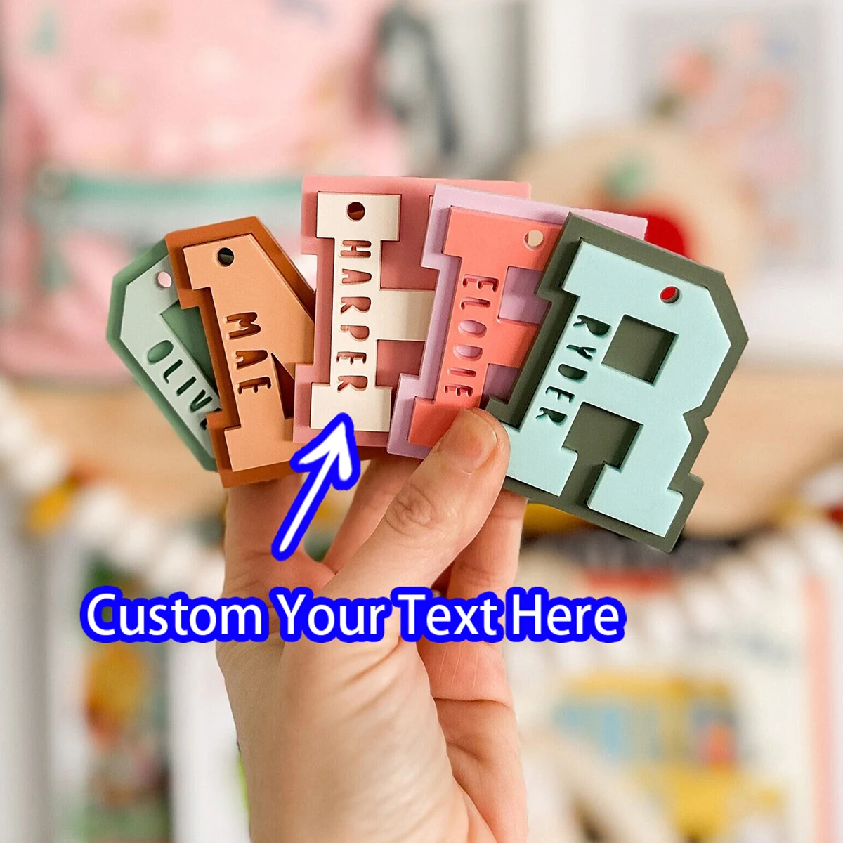 Customized letter keychains, university letter tags, package tags, acrylic package tags, keychains. Suitable for any occasion in