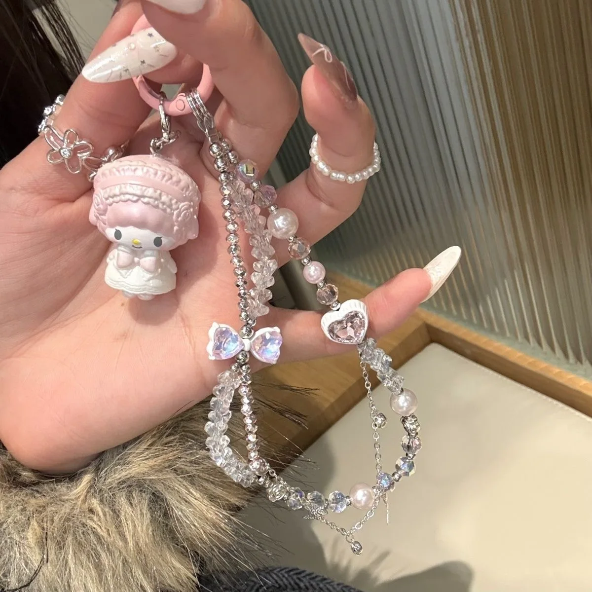 

My Melody Hello Kitty Cat Pink Phone Chain Beaded Pearl Bowknot Keychains Phone Hanging Pendant Bag Decoration Keychain Accessor