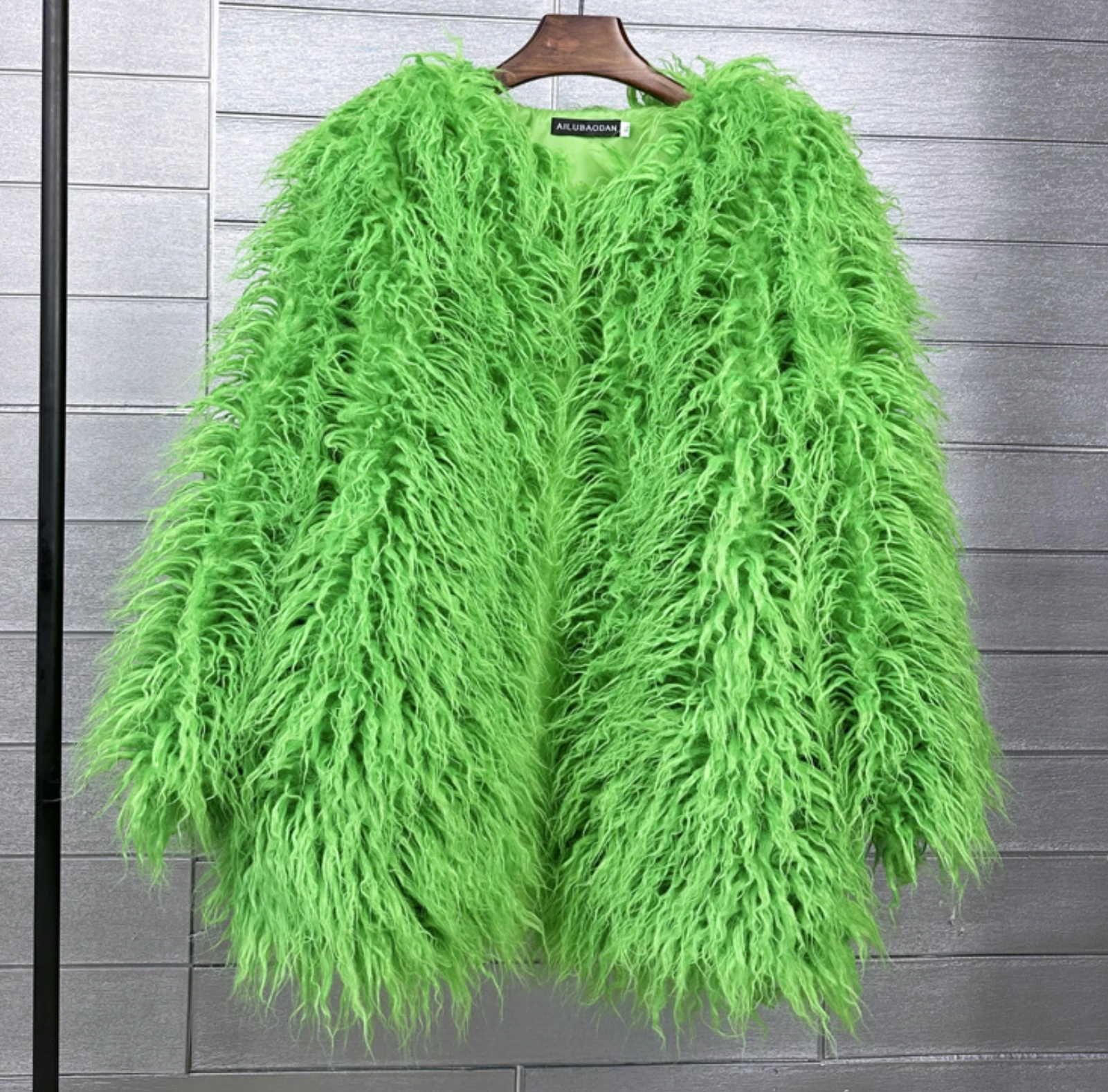 women\'s Colorful Furry Pink lamb wool faux fur coat female Shaggy sheepskin coat winter artificial fur jacket