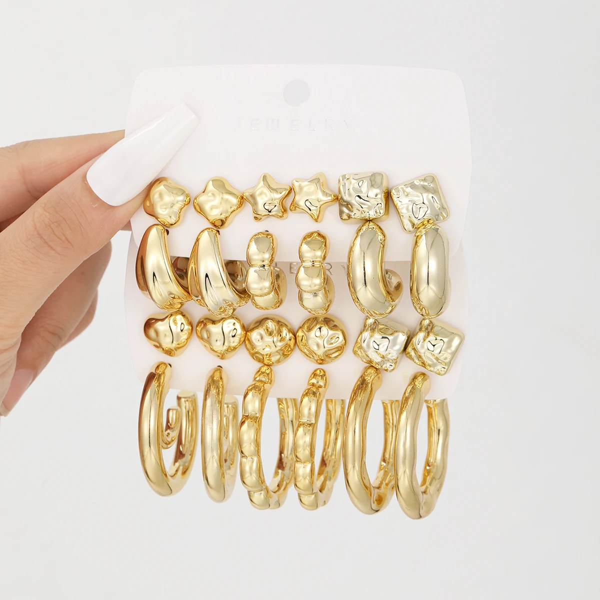 New Vintage Gold Pl… - image