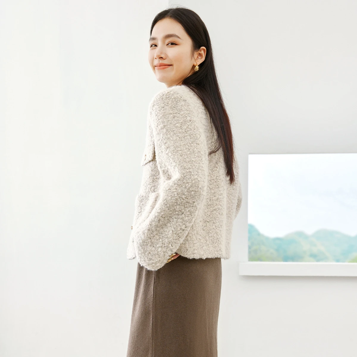 VIMLY موضة سترات دافئة للنساء شتاء 2025 جديد س الرقبة طويلة الأكمام معاطف الصلبة عادية تخفيف القمم الملابس النسائية A0078