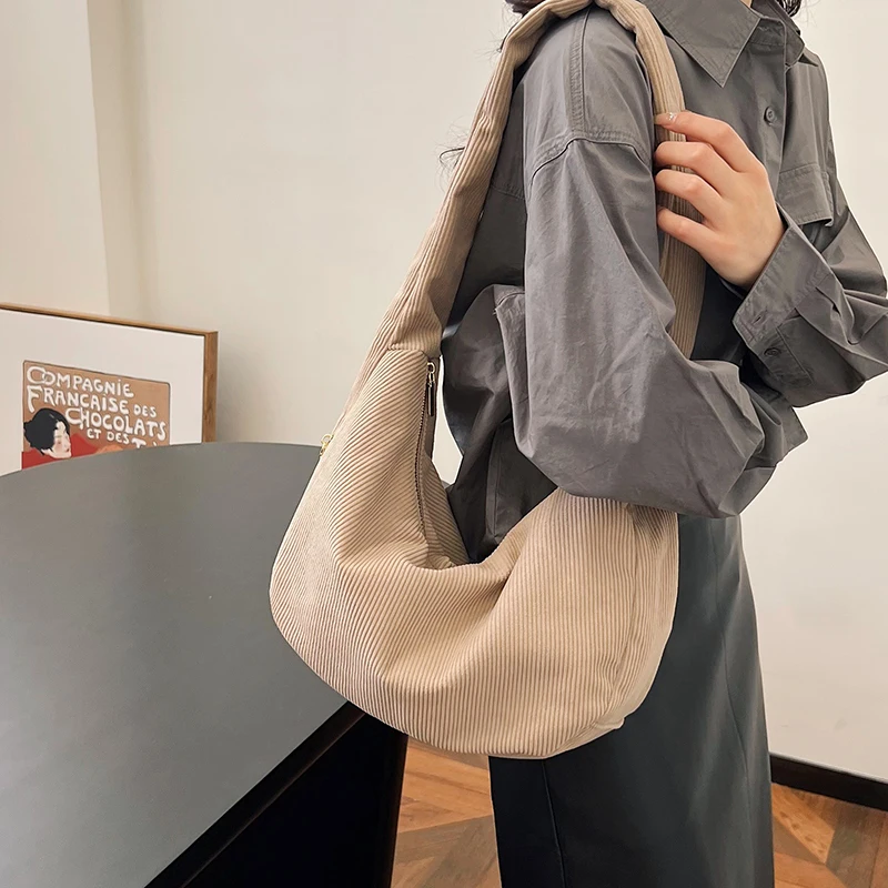 

Женская вельветовая сумка-хобо с рюшами и напуском, большая сумка с регулируемым ремешком и застежкой-молнией, кошелек-хобо для работы, путешествий