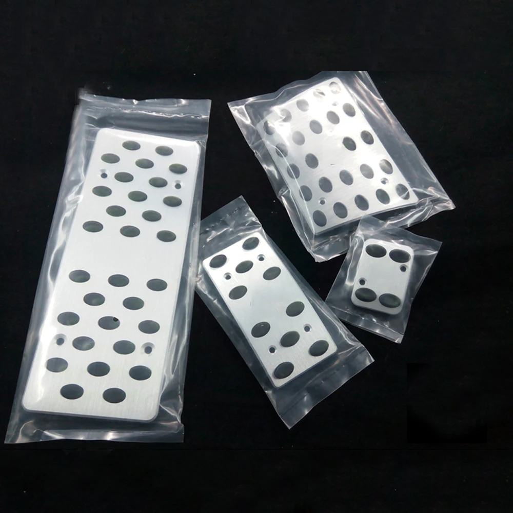 DEE Car accessories Aluminum Foot Rest Pedals Gas Brake Pedal AT For Lexus RX300 RX350 IS200 IS250 IS300 SC430 LS400 LX430 Pad