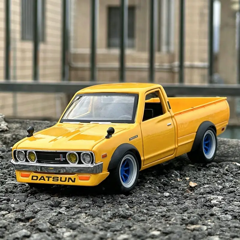 

Maisto 1:24 Datsun 620 1973 Pickup Alloy Car Model Diecast Metal Toy Off-road Vehicles Car Model Simulation Collection Kids Gift