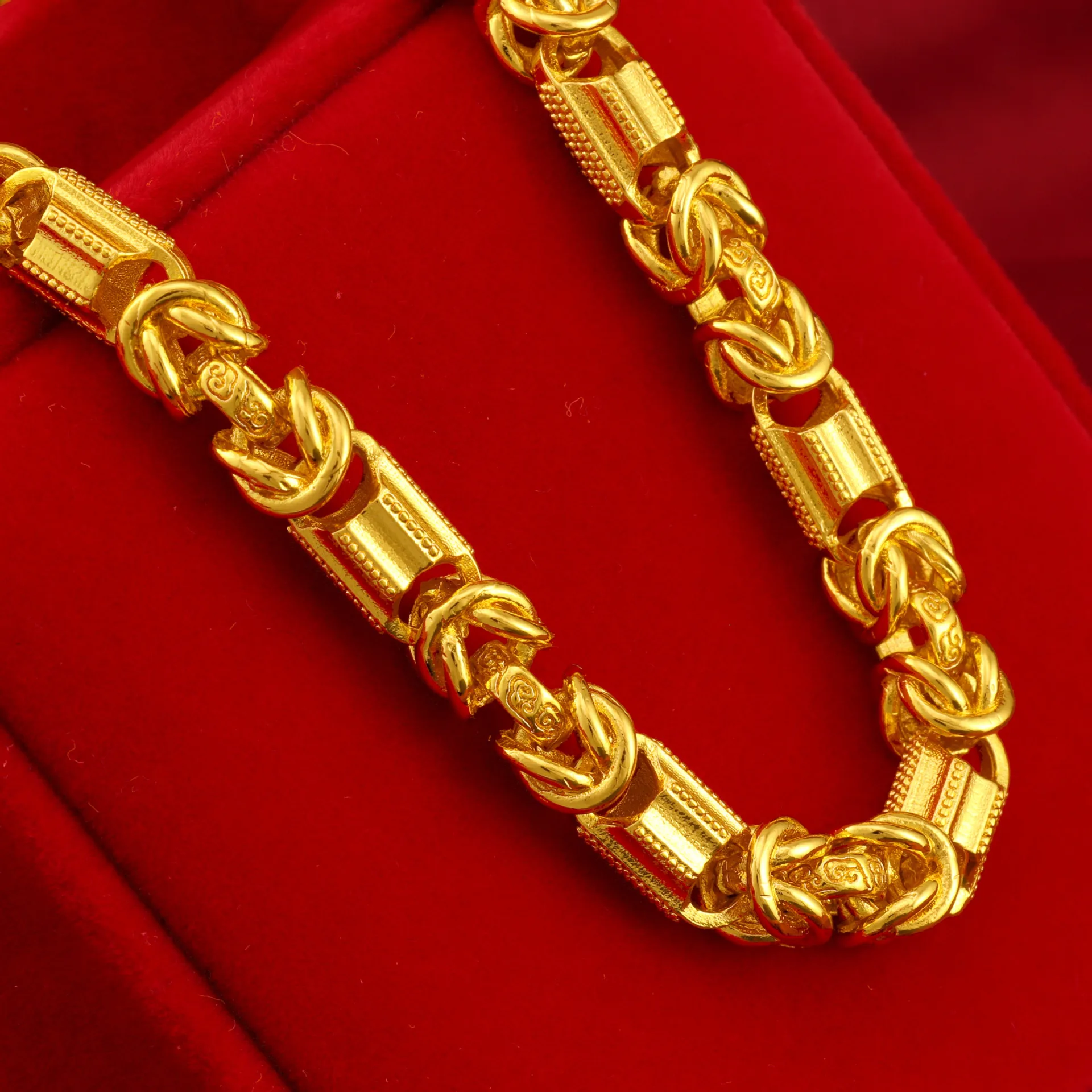 بريق الذهب التنين نمط الرجال الرائدة قلادة الخيزران مسمار الرمال النحاس مطلي 18K الذهب الفتوة الغلاف الجوي رجل قلادة سلسلة